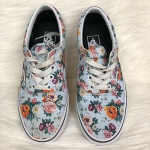Baby blue with flowers 🌸 🌺 Vans